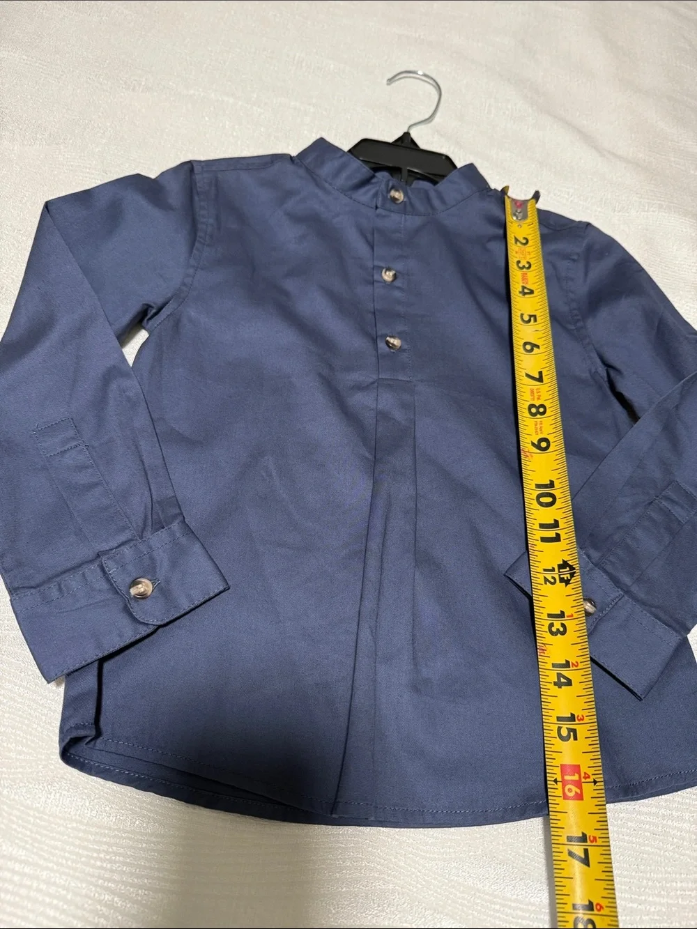 Boys Navy Button-Up Shirt with Toile Print Shorts size 6